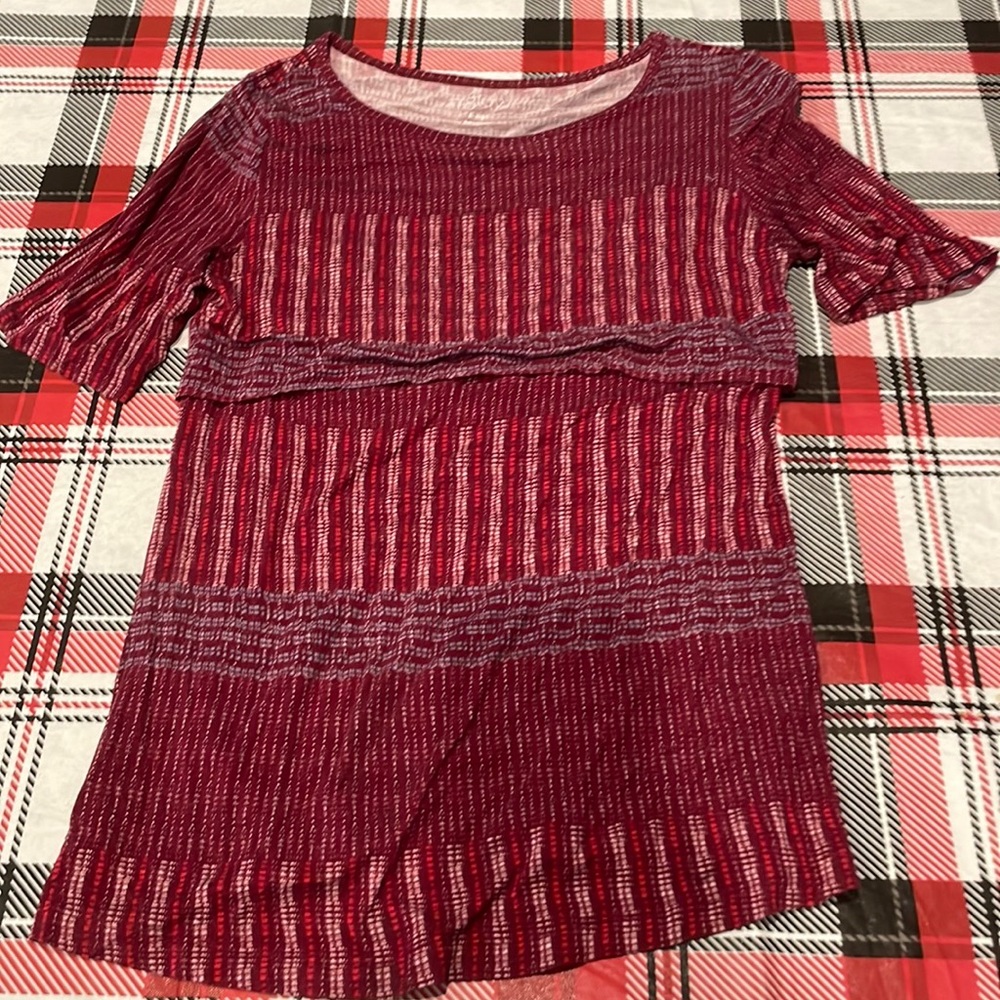 Nursing top size small breastfeeding shirt